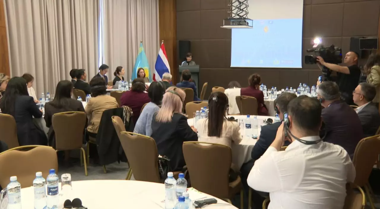 Дем арқылы қатерлі ісікті анықтайтын құрылғы