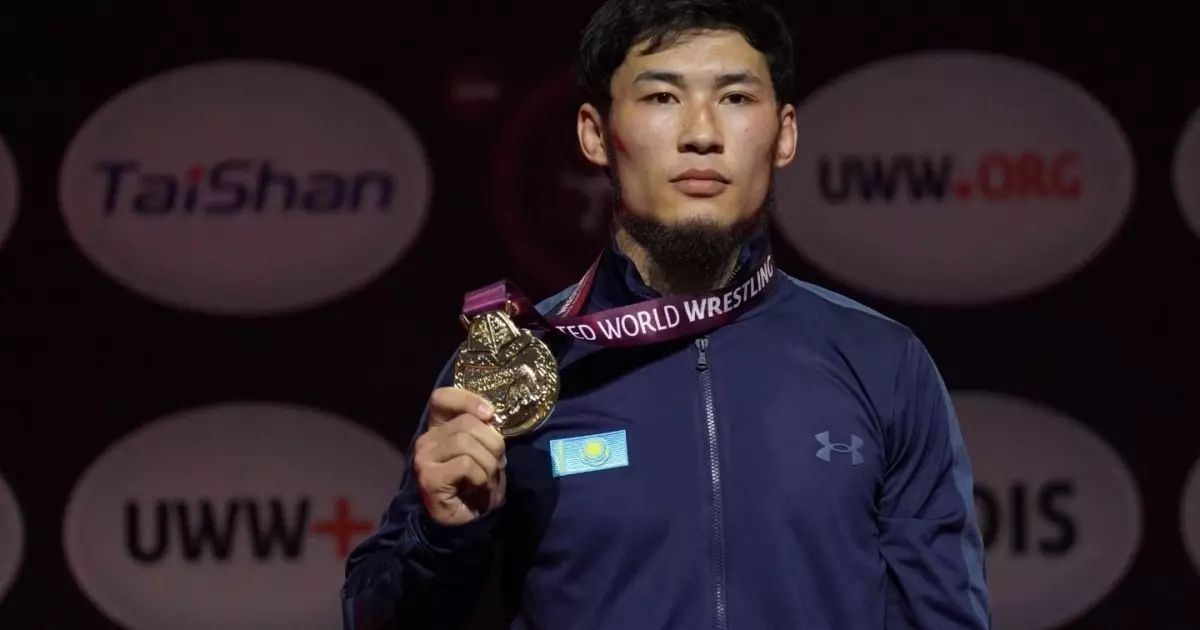  Қазақстан балуаны Азия чемпионатында алғашқы алтынды иеленді 