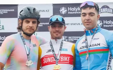 Азербайджанский велосипедист Сулейман Алекперов завоевал бронзу в Казахстане.
