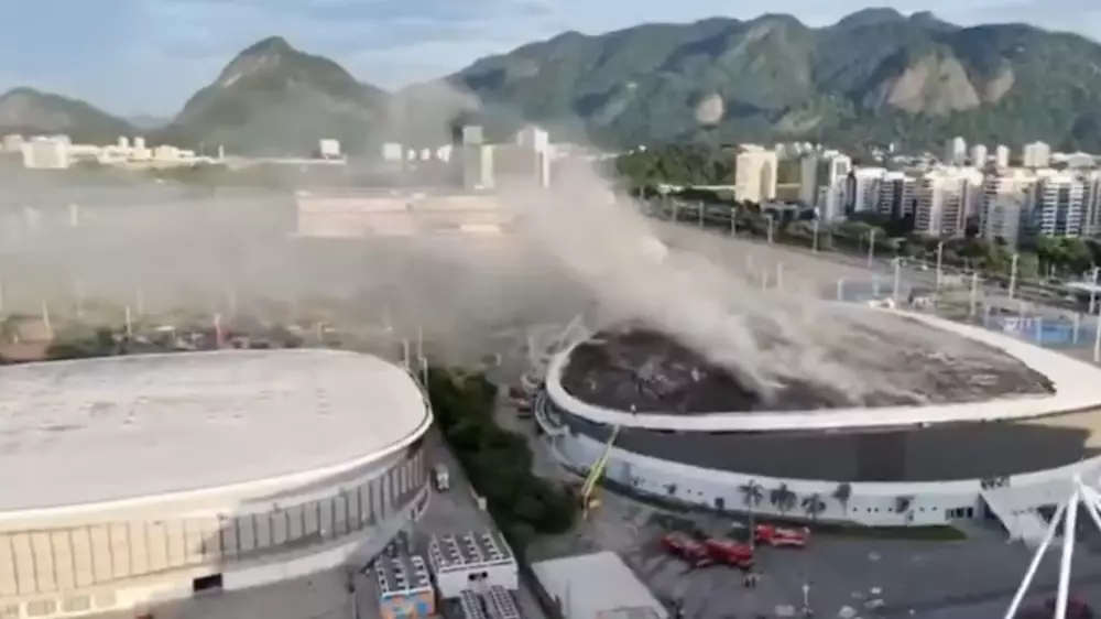 Стадион в Бразилии загорелся во время чемпионата мира с участием казахстанцев