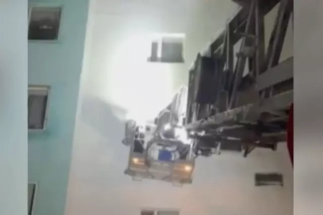 Сәтбаевта пәтер өртеніп, төрт бала құтқарылды