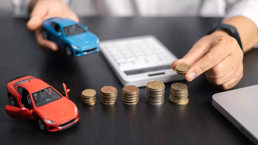 Көлік салығы бойынша берешек: қазақстандықтардың шоттары бұғатталып, елден шығуға тыйым салынуы мүмкін