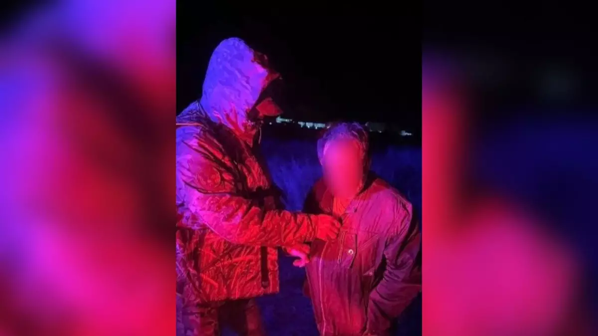 Автомобиль унесло течением на реке Ишим