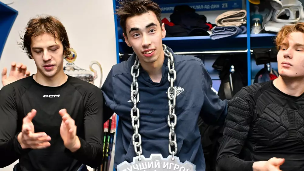 Казахстанский вратарь признан лучшим новичком зарубежного чемпионата