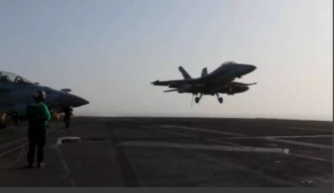 Трамп: АҚШ Таяу Шығыстан әскерін шығармайды