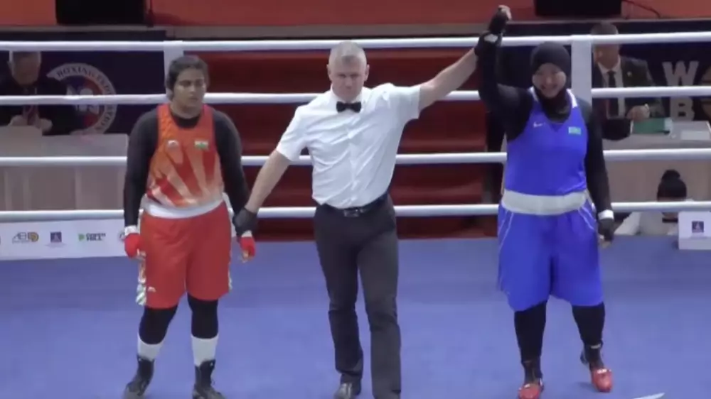 Казахстанка с нокдауном победила чемпионку мира в финале ЧА