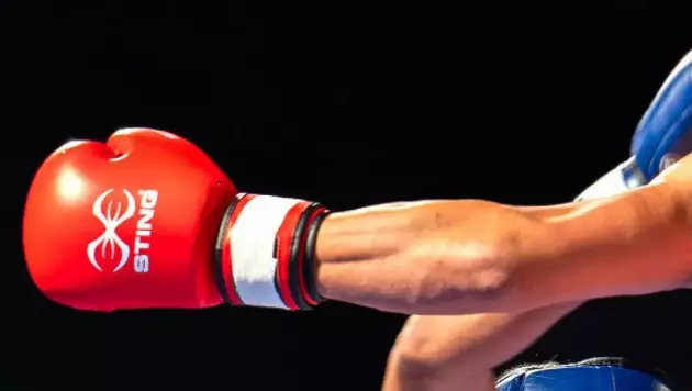 Қазақстандық бкосшы АЧ финалында қарсыласын екі рет нокдаунға түсірді