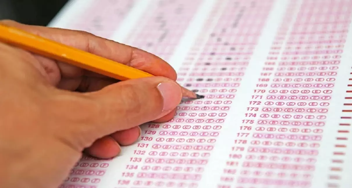 Наурыз ҰБТ: 130 талапкер шеттетілді