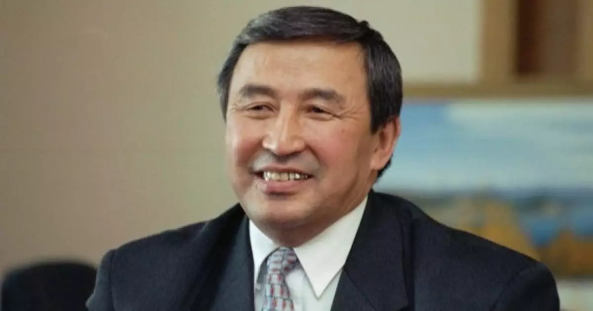  Тува Республикасының тұңғыш президенті 83 жасында өмірден өтті 