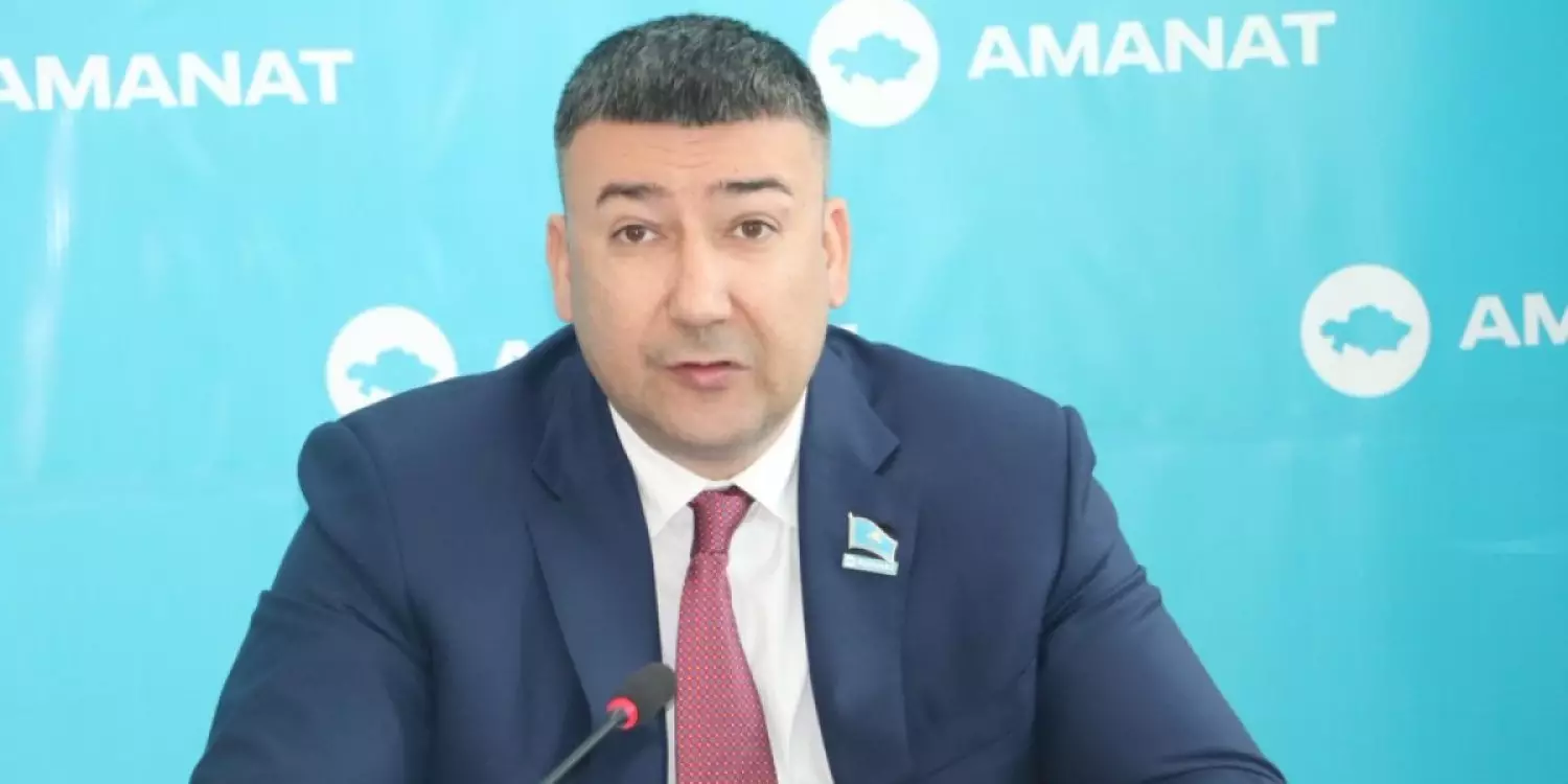 Қамауға алынған депутаттың компаниясы 1,4 млрдқа салынған жолды қайта жөндейтін болды