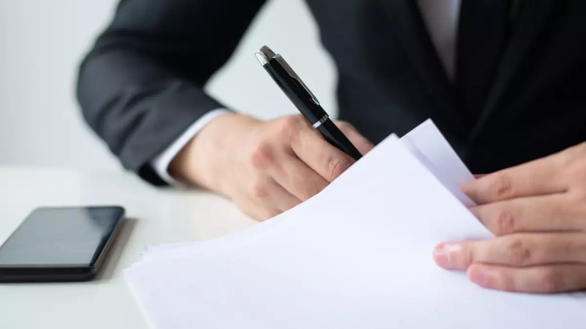 В Мажилисе заявили о рисках предвзятости в закупках «КазМунайГаз» и «Самрук-Казына»