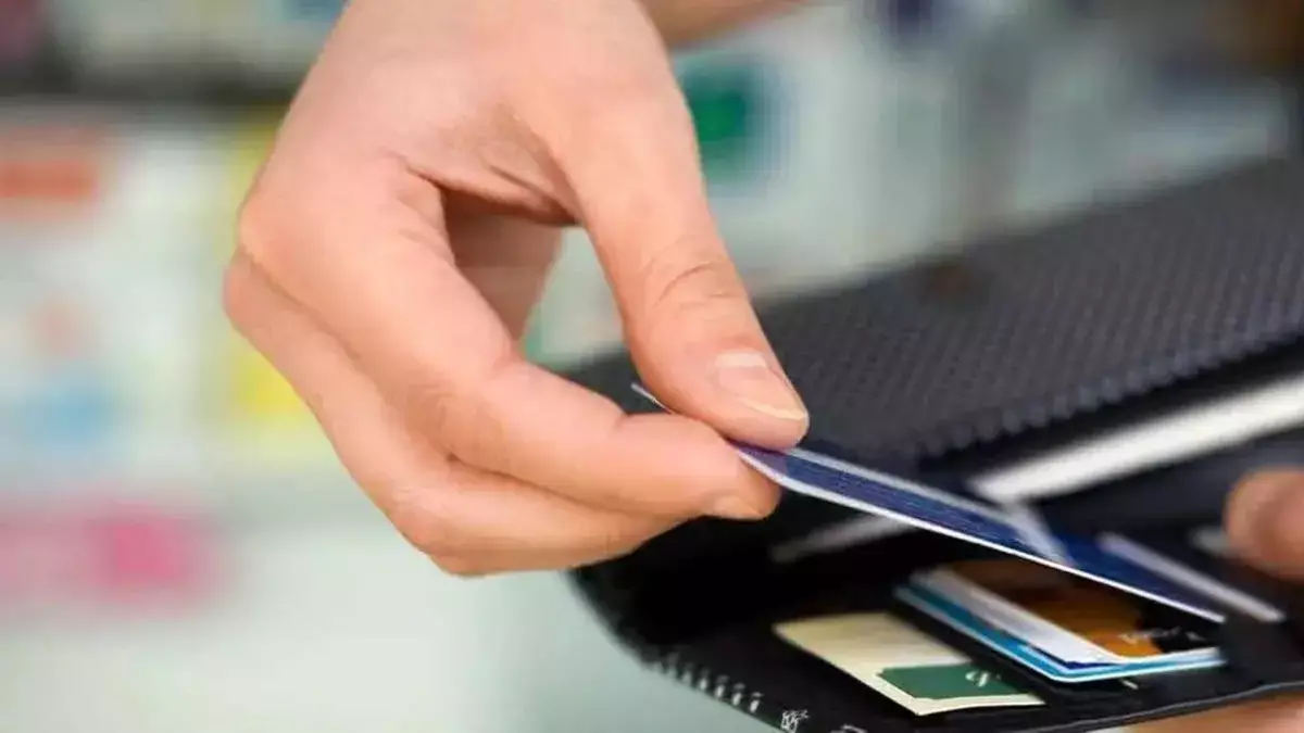 Штрафы на eGov опустошают банковские карты казахстанцев: что происходит - новости на Lada.kz 09.04.2026