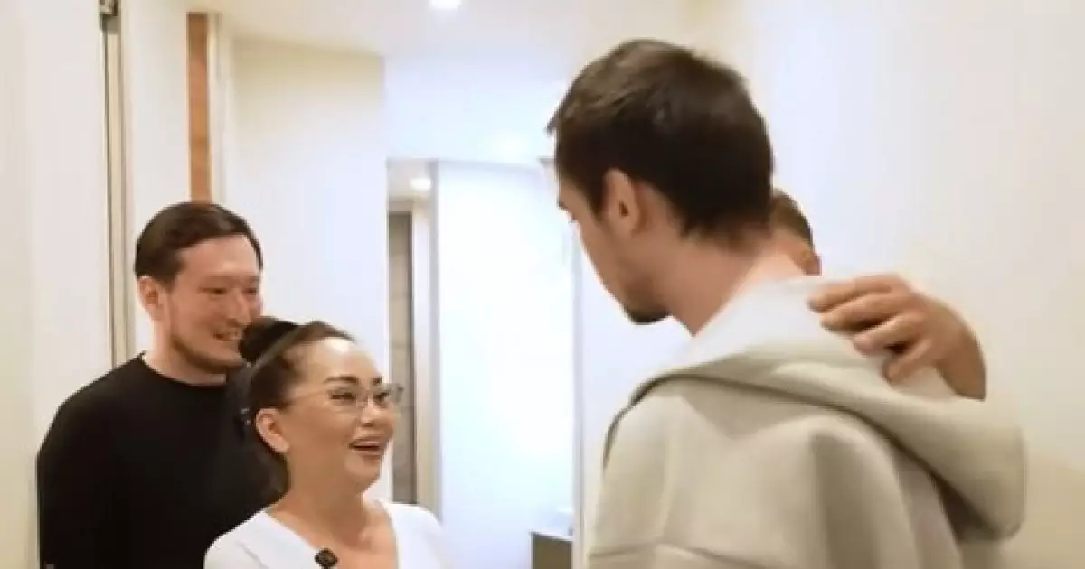   Баян Мақсатқызы мен Тұрсын Алагөзовтің ұлының қарым-қатынасы жұртты таңғалдырды (видео)   