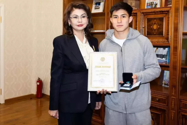 Дастан Сәтпаев «Дарын» сыйлығын иеленді