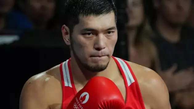 Бүгін қазақстандық бес боксшы АЧ алтыны үшін айқасады