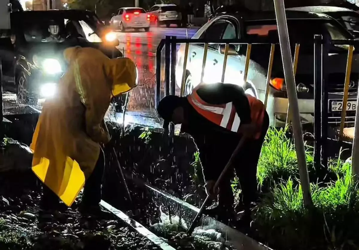 Нөсерден кейін Алматы коммуналдық қызметі күшейтілген режимде жұмыс істеді