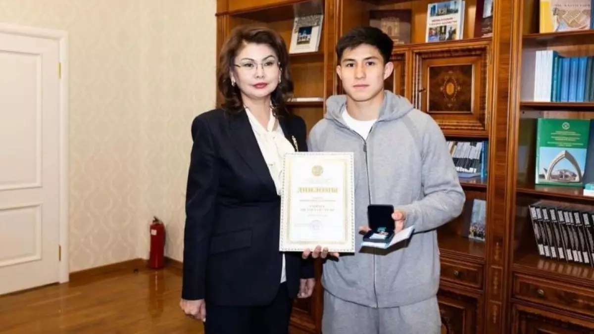 Дастан Сәтпаевқа "Дарын" мемлекеттік жастар сыйлығы табысталды 