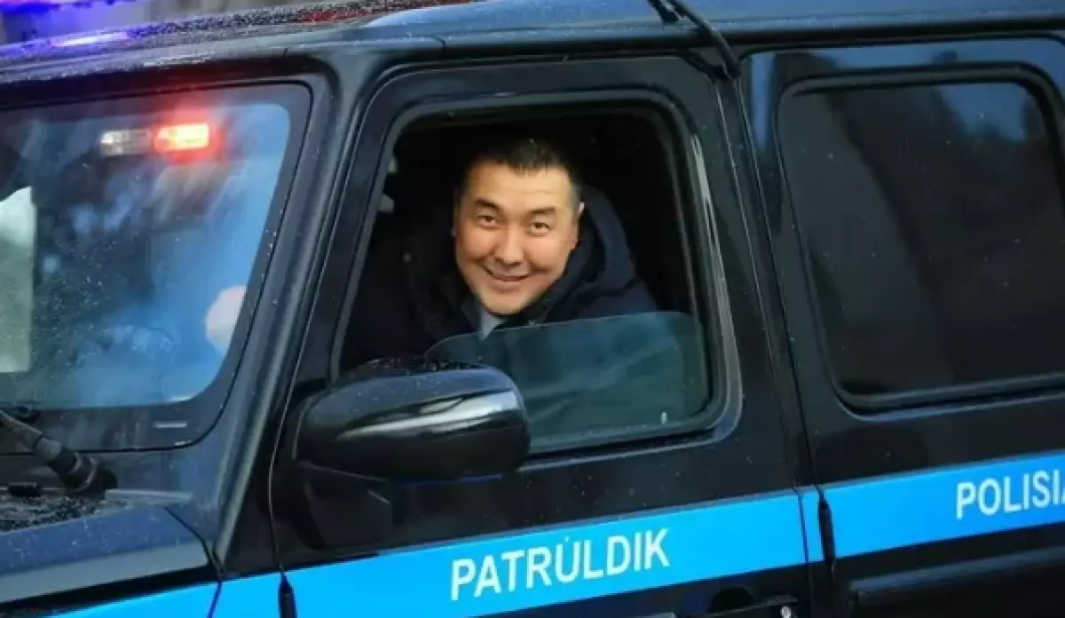 Әділетхан Молдаханды қамауда ұстау мерзімі ұзартылды