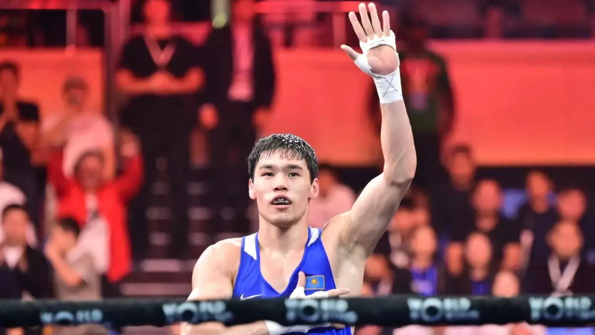 Сабыржан Аққалықов бокстан Азия чемпионатының жеңімпазы атанды 