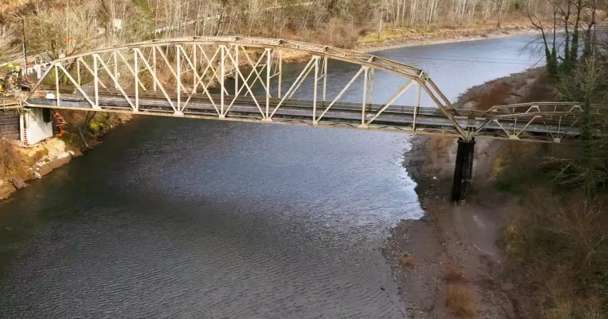  Жасөспірім серуен кезінде 15 метр биіктіктен құлап, ауыр жарақаттар алған 