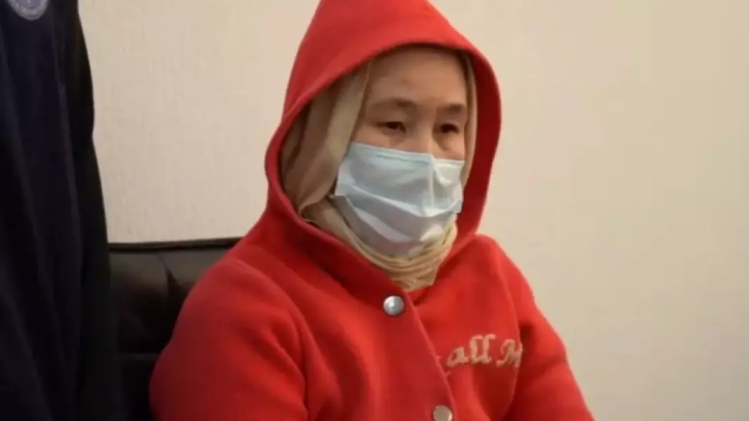 Атыраудағы қанды қылмыс: Ақбаян Мұқанғалиева Алматыға жеткізілді