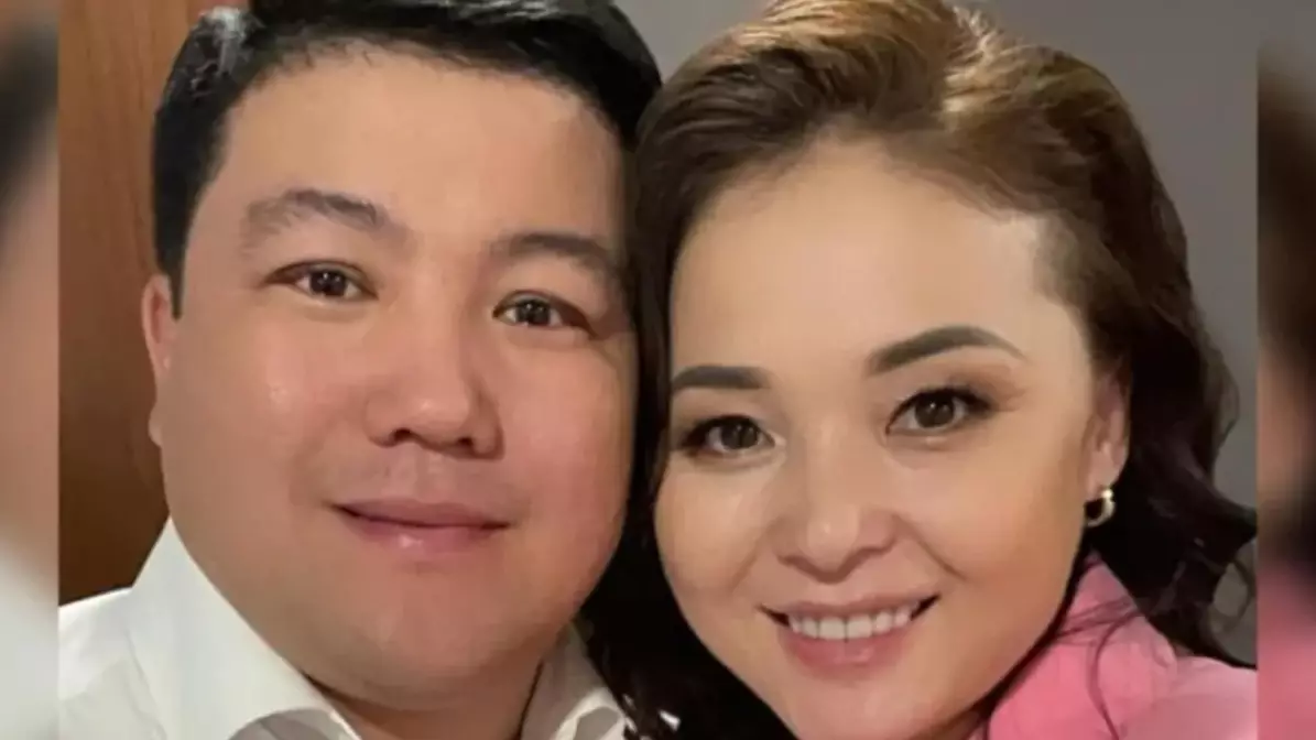 "1,5 жылдан кейін кездестік": Мөлдір Мұқан күйеуі Тұрсынбек туралы (ВИДЕО)