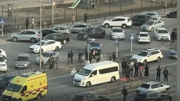 Трагедия у школы в Атырау: после гибели ребенка появятся «лежачие полицейские»