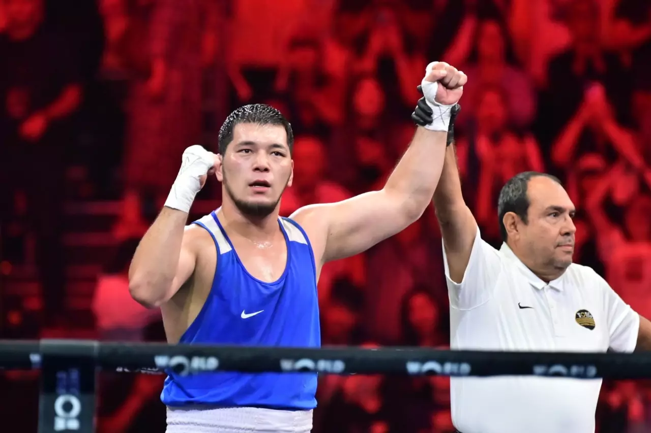 Айбек Оралбай бокстан Азия чемпионатында алтын медаль жеңіп алды