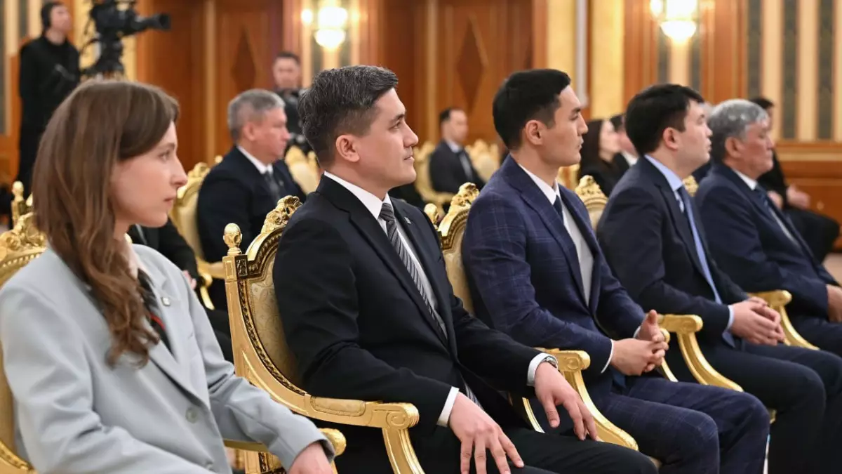 Президент призвал сосредоточиться на прикладной науке и инженерных кадрах