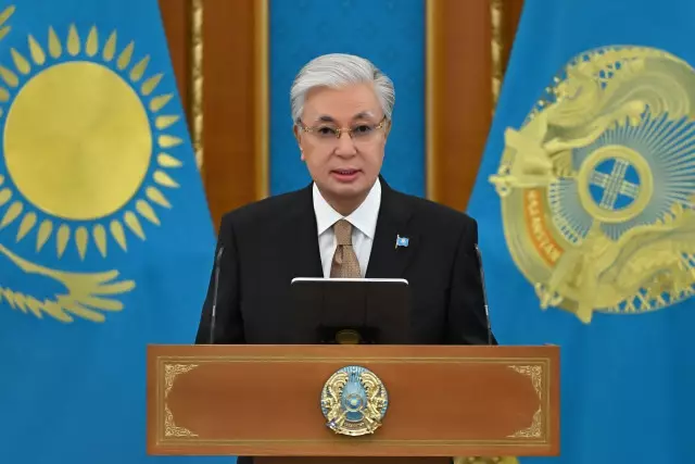 Тоқаев кітап оқу үрдісін ұлттың озық қасиетіне айналдыруға шақырды