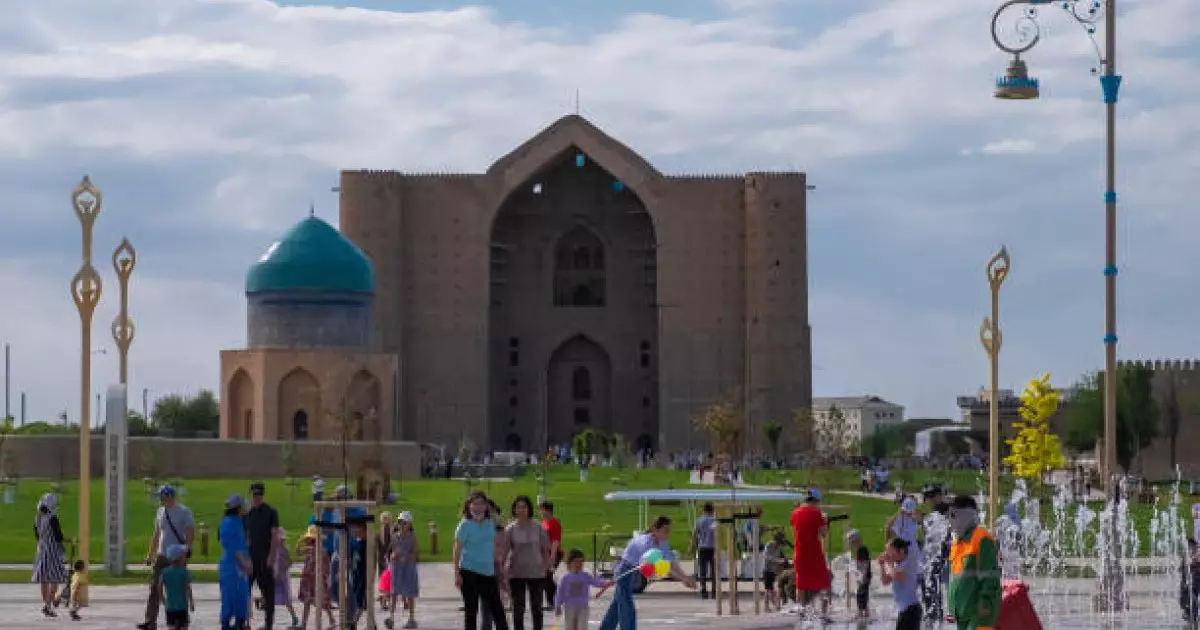  Ұлы тұлғаларды ұлықтау жұмысына тың серпін беру аса маңызды – Президент 