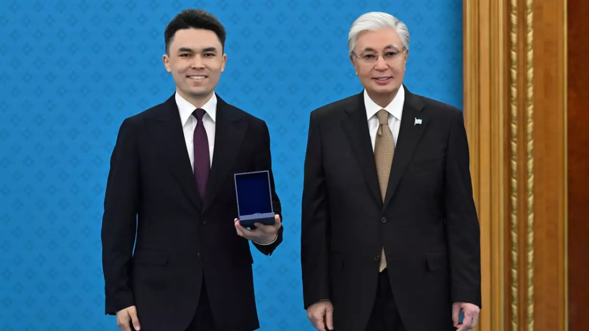 Мемлекет басшысы бір топ жас ғалымға пәтер сыйлады