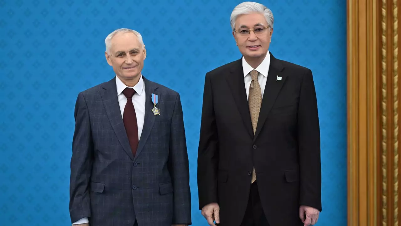 Тоқаев бір топ ғалымды мемлекеттік наградалармен марапаттады 