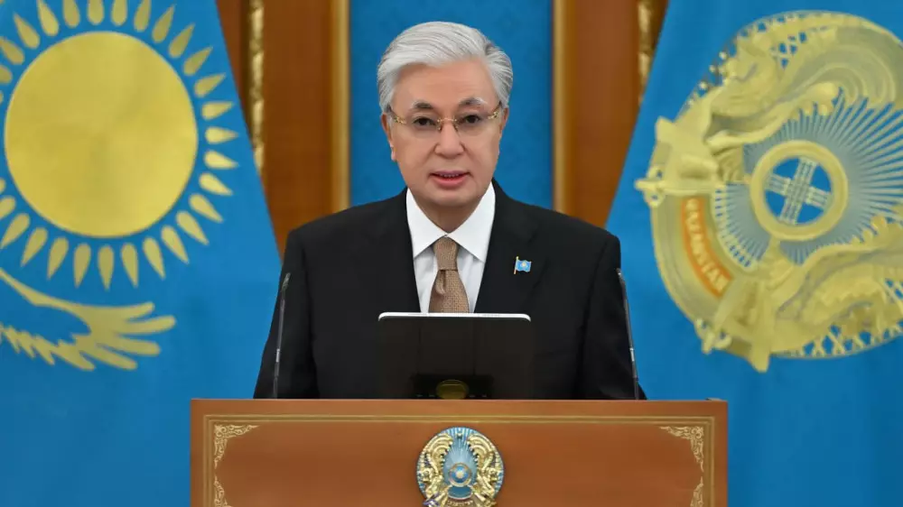 Тоқаев Азия чемпионатында табысты өнер көрсеткен боксшыларды құттықтады