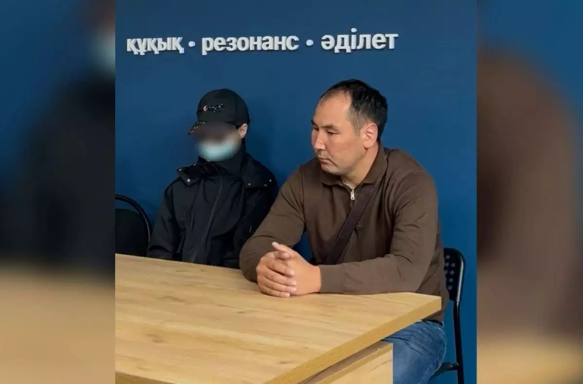"8 жігіт жыныстық қатынасқа мәжбүрлеген": 15 жастағы қазақстандық қыздың мәлімдемесінен кейін екі күдікті ұсталды