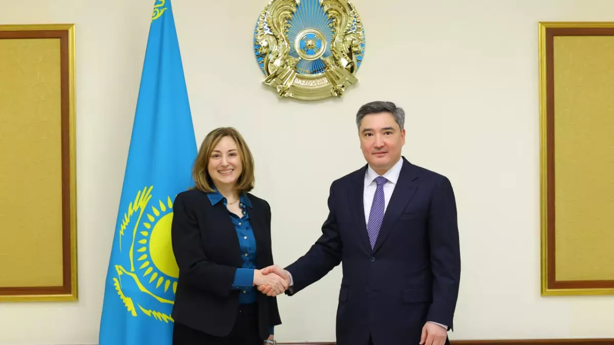 Экономика, ИИ и космос: о чем говорили Бектенов и посол США