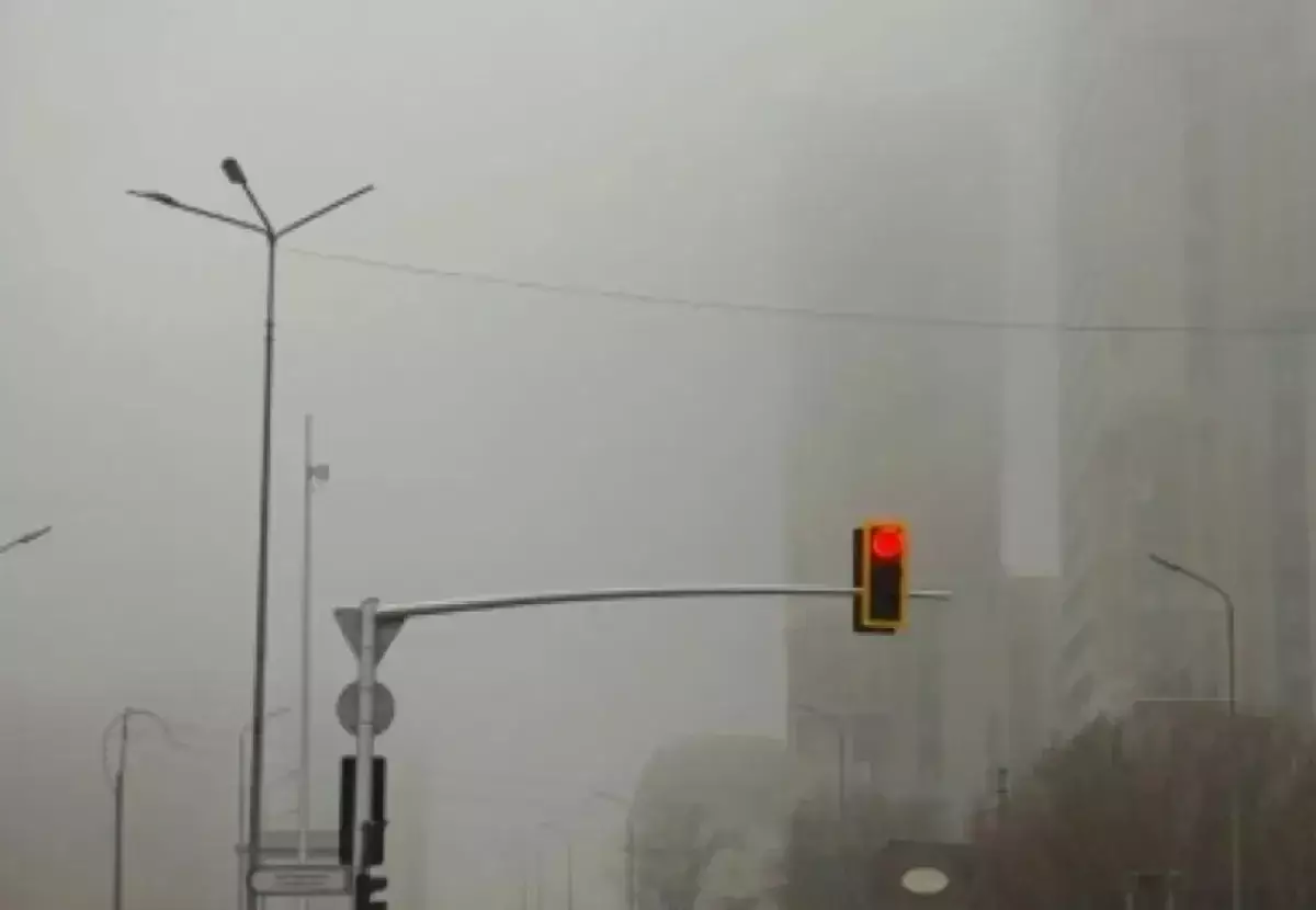 Казахстанцев ждут дождливые и туманные выходные