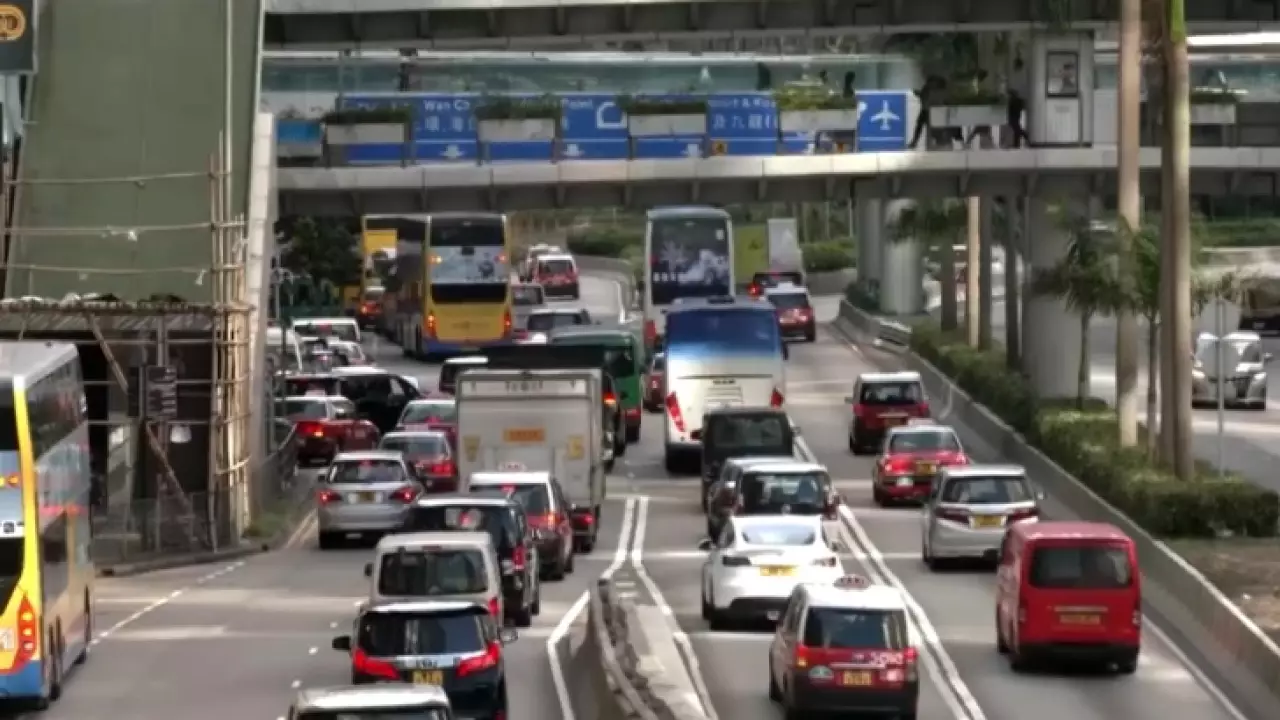 Власти Гонконга вводят субсидии на дизель