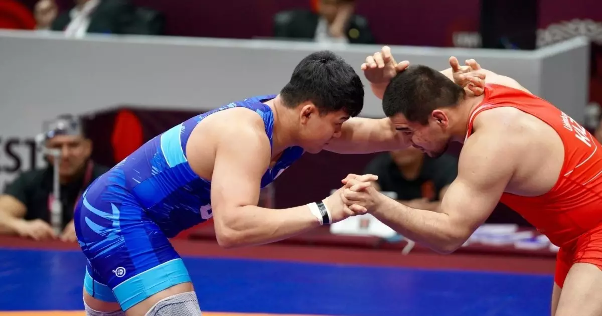  Азия чемпионаты: Бекзат Үркімбай Олимпиада чемпионымен қола жүлде үшін күреседі 