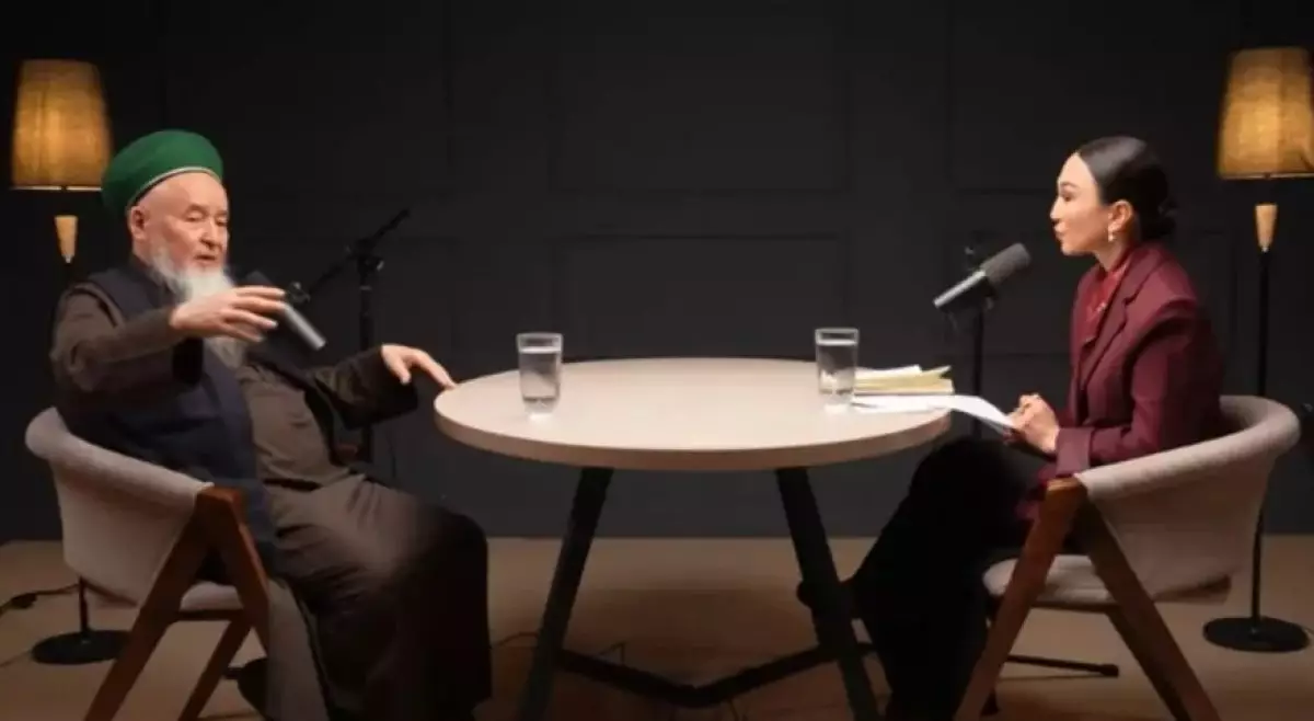 «Алғыс айтар едім»: депутат атышулы «имамнан» сұхбат алған журналисті қолдады