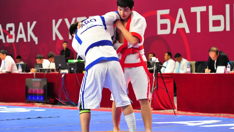 Ақтауда қазақ күресінен Қазақстан чемпиондары анықталды