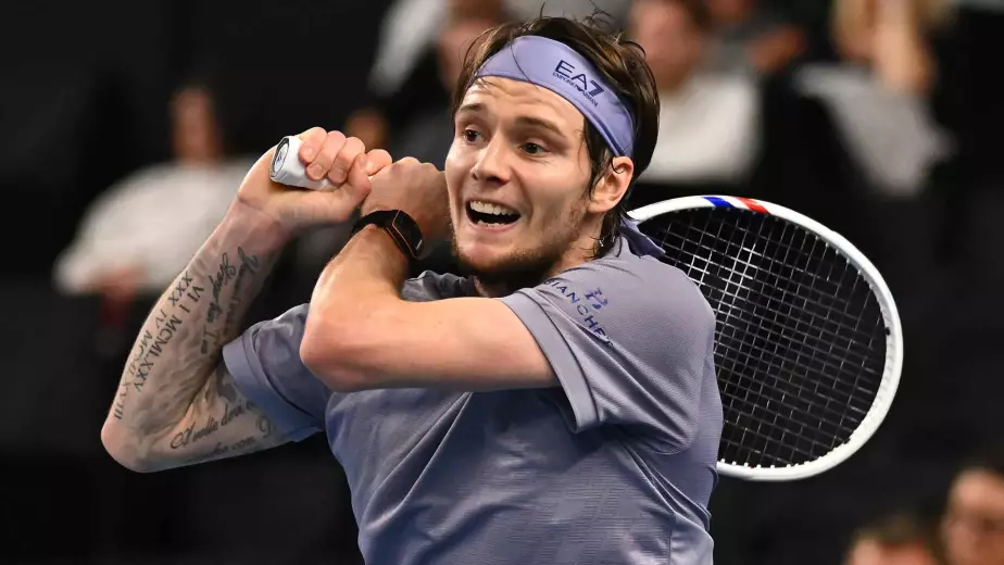 Бублик с "баранкой" проиграл первой ракетке мира в Монте-Карло (ВИДЕО)