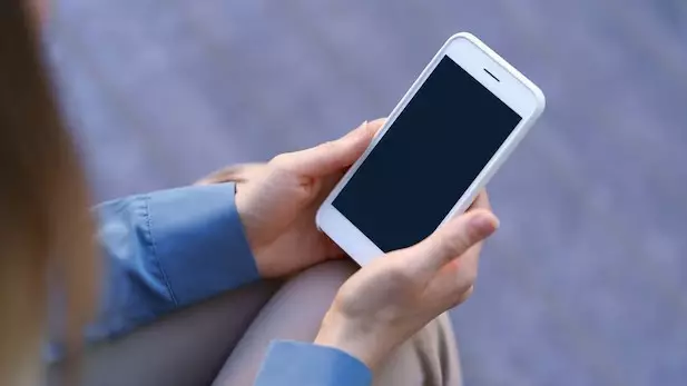 Android выигрывает у Apple по ремонту — исследование