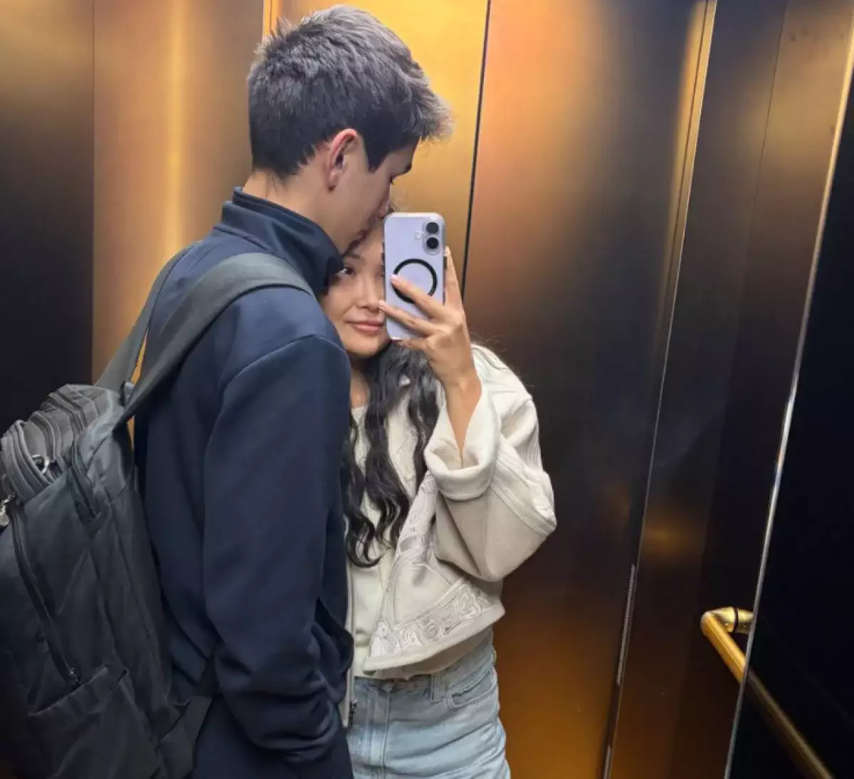 Бибисара Асаубаева поделилась личными кадрами с турнира