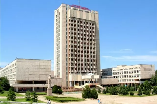 ҚазҰУ студенттері туралы жеке ақпарат тағы да желіге тарап кетті