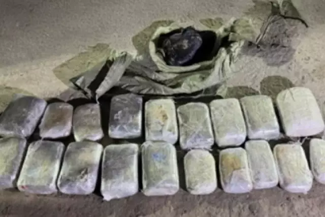 Алматыда 25 млн теңгенің есірткісі мен оқ-дәрісі бар екі ер адам ұсталды