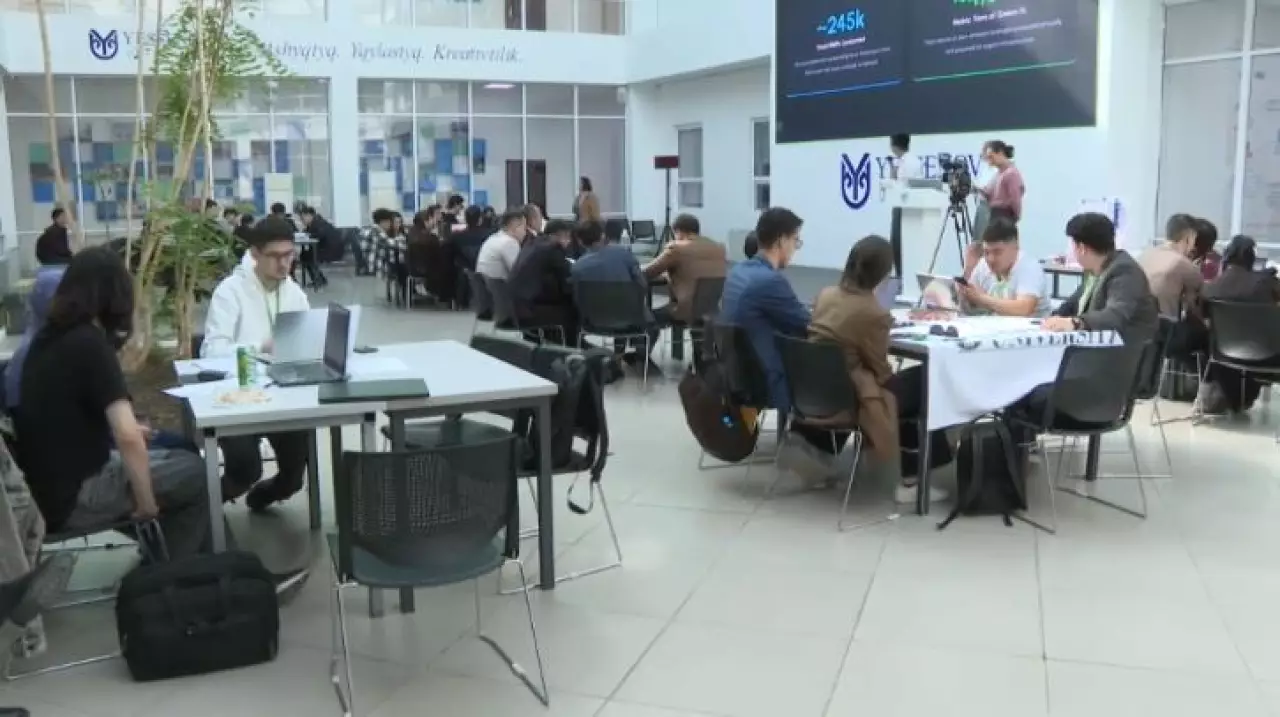 Ақтауда «Хакатон - жарқын идеялар» байқауы өтіп жатыр