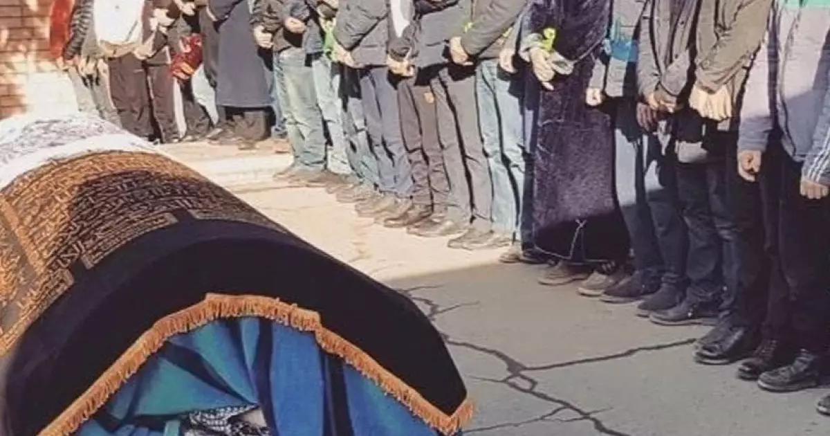  Атырауда сотталған педофилдің жаназасы мешітте шығарылған 