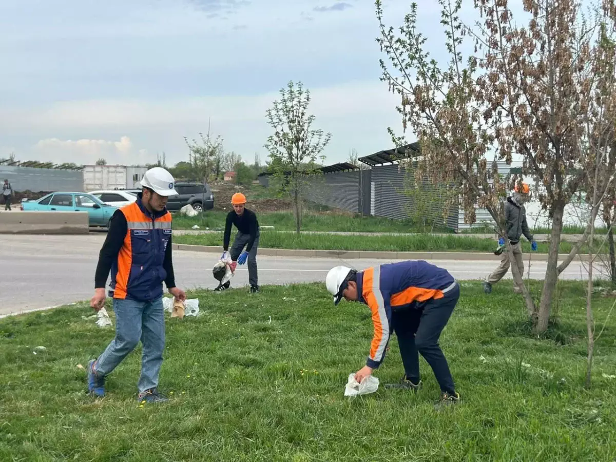 Таза Қазақстан: Алматыда құрылыс компаниялары сенбілікке қатысты