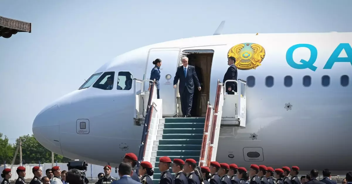   Мемлекет басшысы Қасым-Жомарт Тоқаев Өзбекстанға жұмыс сапарымен барды   